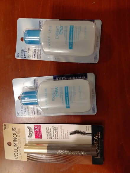 Photo of free Mascara/eye makeup remover (Juanita (Kirkland)) #1