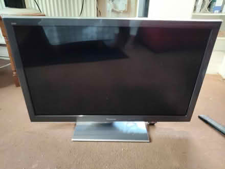 Photo of free 32" Panasonic flat Screen TV (ST216 Eccleshall) #1