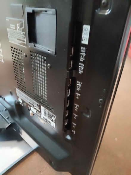 Photo of free 32" Panasonic flat Screen TV (ST216 Eccleshall) #2