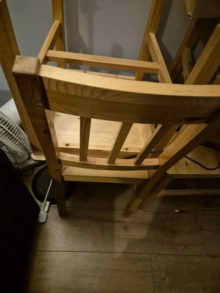 Photo of free Table and 4 chairs (Sandhurst Gu478dx) #3