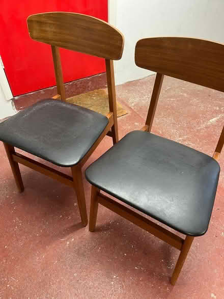 Photo of free 2 x dining chairs (Crooklands LA7) #1