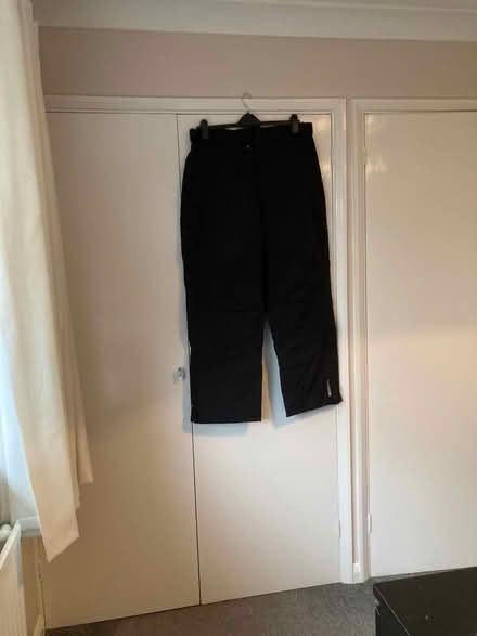 Photo of free Men’s XL Snow/Ski trousers (Willingdon BN20) #1