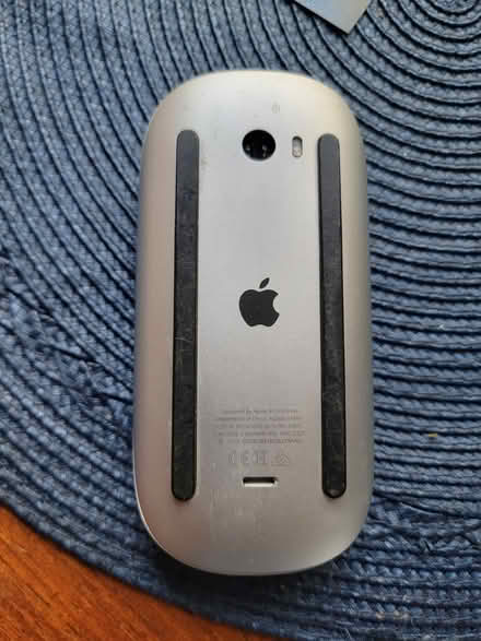 Photo of free Apple Magic Mouse 2, model A1657 (Oakland) #2