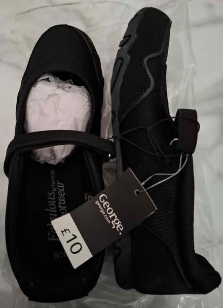 Photo of free Both Black Size 5 (Aspley, NG8) #1