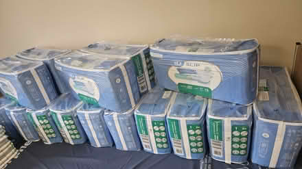 Photo of free 9 packs of 28 adult diapers (SE15) #2