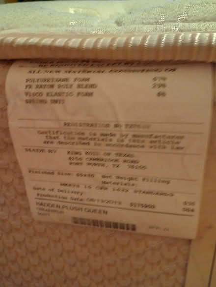 Photo of free queen size mattress (Crestview Bluff) #1
