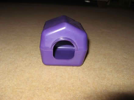 Photo of free Hamster Hut (St Albans AL4) #1