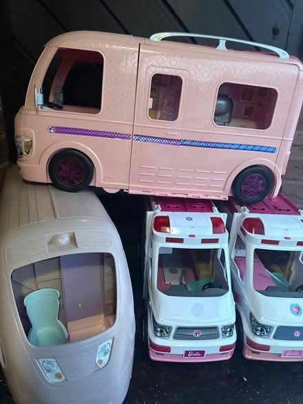 Photo of free Barbie train ambulances camper bus (Sheldon B26) #1