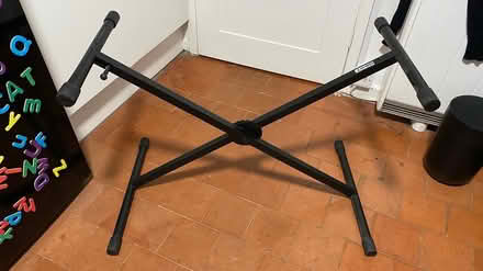 Photo of free Piano keyboard stand (BR2) #2