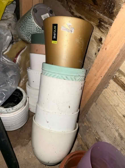 Photo of free Plant pot assortment (Halstead CO9) #2