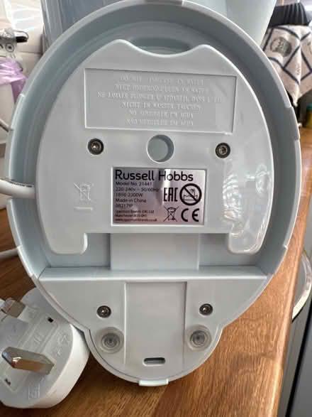 Photo of free electric kettle (Toton NG9) #3