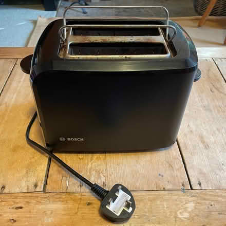 Photo of free Bosch 2-slice electric toaster (Birch Vale SK22) #3