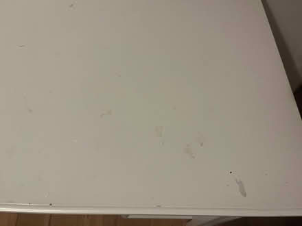 Photo of free White IKEA desk (Twickenham TW1) #4