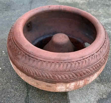 Photo of free Garden Hose Pot (Cupertino - DeAnza and 280) #1