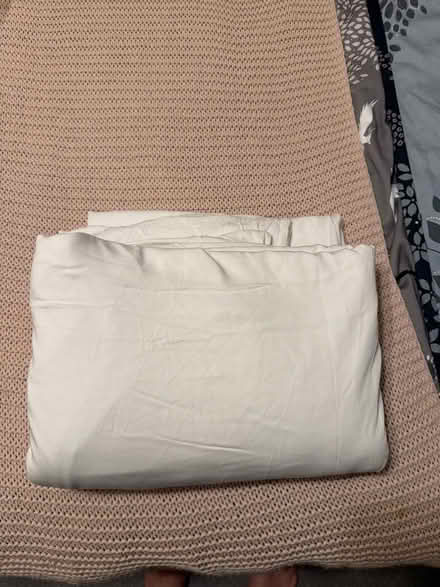 Photo of free Bamboo and silk sheets (Eltham SE9) #1