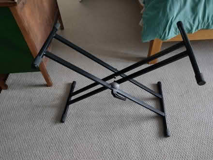 Photo of free Electric piano stand (Addiscombe CR0) #1