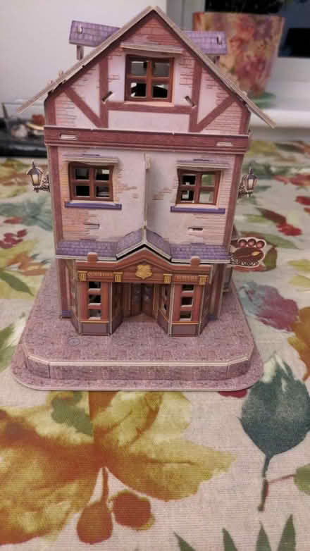Photo of free Harry Potter Cardboard Model House (BN8) #1