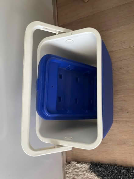 Photo of free Willow esky- 25 Litres (Freshwater) #4