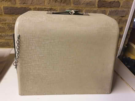 Photo of free Pet Carrying Cage (Bedford MK43) #3