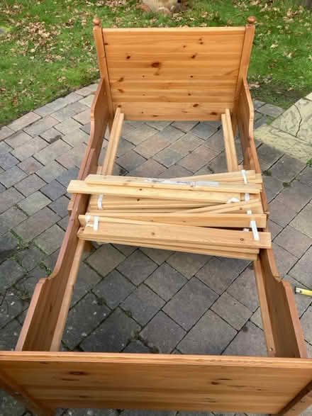 Photo of free Extendable single bed (Billingshurst) #2