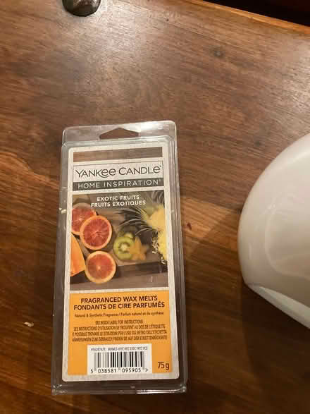 Photo of free candles and burner (Bookham KT23) #2