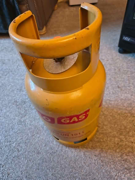Photo of free gas bottle (Herdings S14) #1