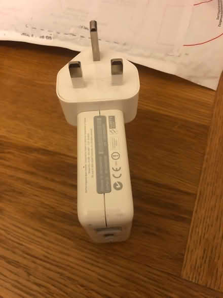 Photo of free Apple plug/ WiFi adapter extender (Bromley BR1) #1
