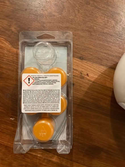 Photo of free candles and burner (Bookham KT23) #3