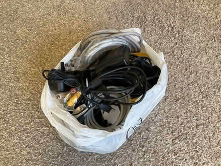 Photo of free Cables, leads and chargers (Chalfont St Giles HP8) #1