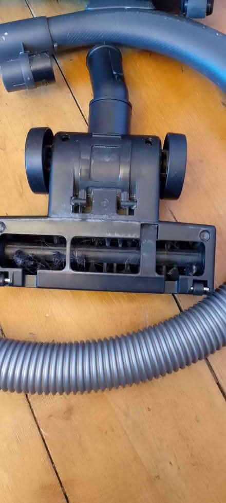 Photo of free AEG vx6 X force vacuum cleaner (IP4) #3