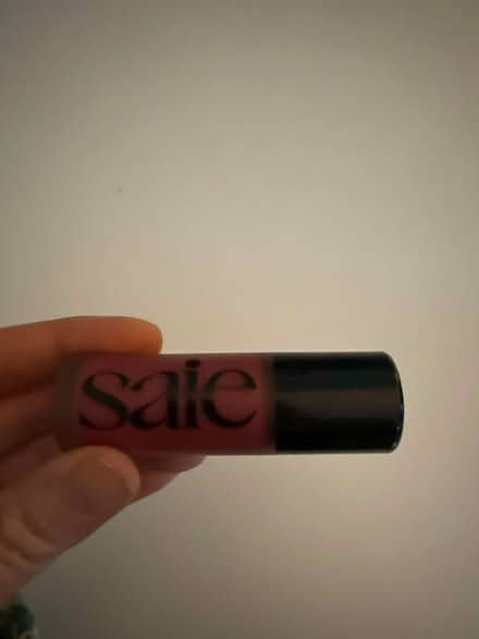 Photo of free Saie cheek color (Petworth) #1