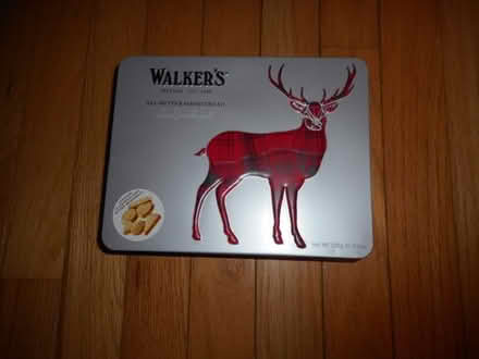 Photo of free metal tin #1