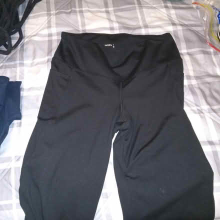 Photo of free 2 yoga leggings (Juan Tabo and Central) #2