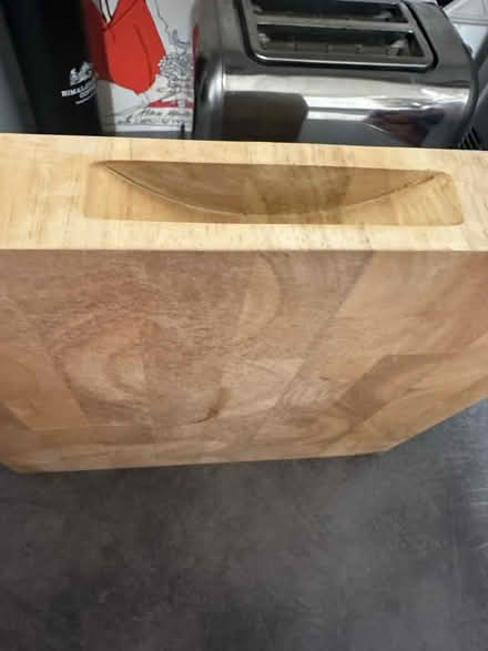 Photo of free Chopping board / fruit bowl (East molesey) #4