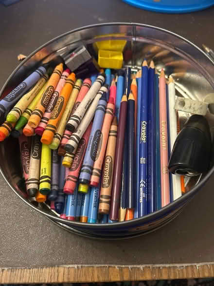 Photo of free Variety of colouring pencils/crayon (Lisburn BT27) #1