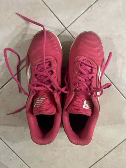 Photo of free Girls size 4 softball cleats (Fort Lee south) #3
