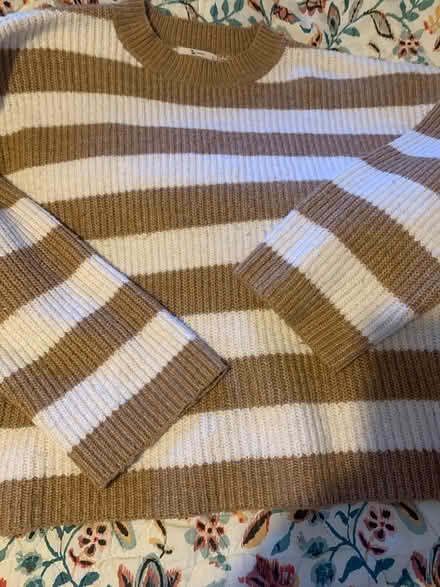 Photo of free 2x women’s jumpers size large (Coventry CV6) #1