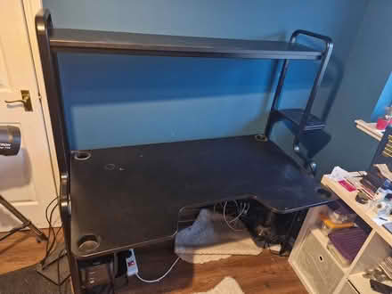 Photo of free Compuyer desk (Cornton FK9) #1