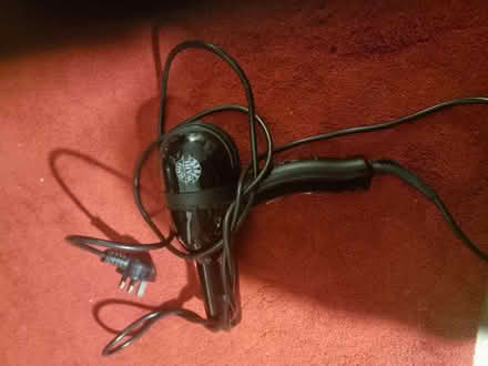 Photo of free Wahl blow dryer Model ZX314 (stroud green N4) #1