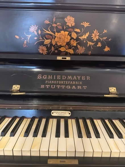 Photo of free Vintage Upright Piano (E2) #3