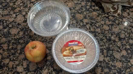 Photo of free 5 mini pie tins w/plastic lids (North Cambridge) #1