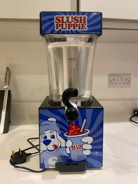 Photo of free Slushie real slushie machine (Horsham RH13) #1