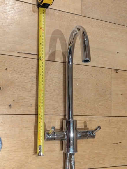 Photo of free Mixer kitchen tap (probably chrome) (Wimbledon Park (SW19)) #3