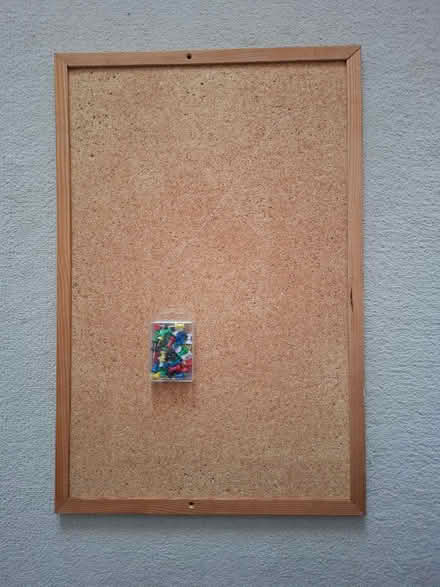 Photo of free Cork noticeboard (Malvern Link WR14) #1