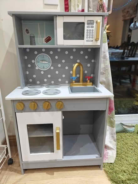 Photo of free Kids Toy Kitchen (Swanston EH10 7H) #1