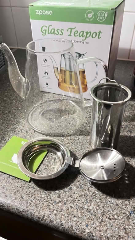 Photo of free Glass Teapot (IP4 Woodbridge Road) #2