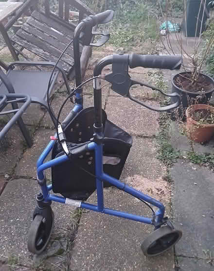 Photo of free 3 Wheel Walker (Turnpike Lane N15) #1