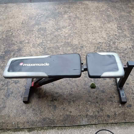 Photo of free weight training bench (Brookhouse LA2) #1