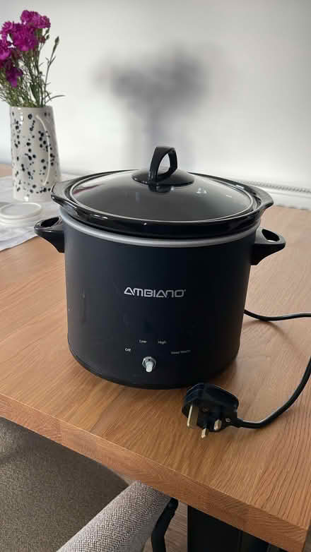 Photo of free Slow Cooker (Hampden Park BN22) #1
