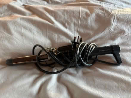 Photo of free Curling tongs (Penn Bucks HP10) #1
